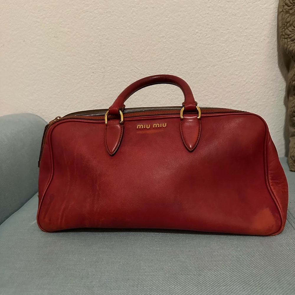 Miu Miu Red Leather Duffel Bag with Structured Design - Picture 3 of 13